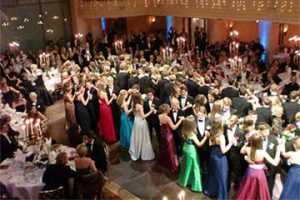 Tanzball Einmarsch Tanzschule Matschek Einmarsch der Paare